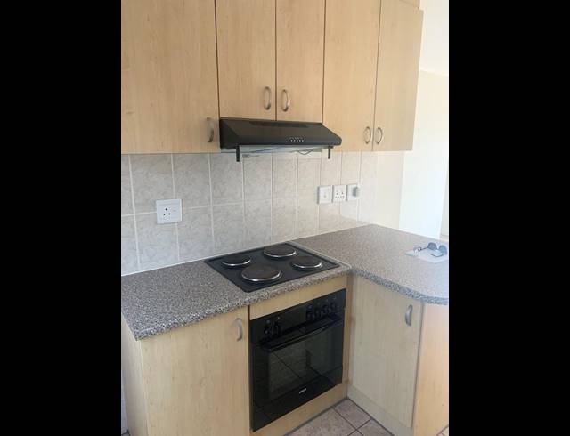 2 BEDROOM APARTMENT RENTED IN ROME